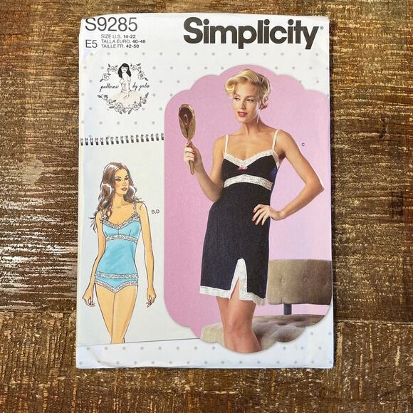 Simplicity Sewing Pattern S9285 Retro Camisole Slip Panties Lingerie 14-22 UNCUT - Picture 1 of 3